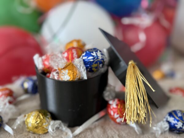 Graduation Cap Gift Box - Image 3